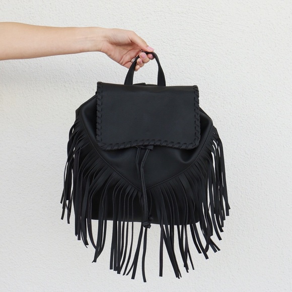 black fringe backpack - Picture 4 of 5